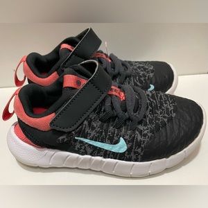 Nike Free Toddler shoes